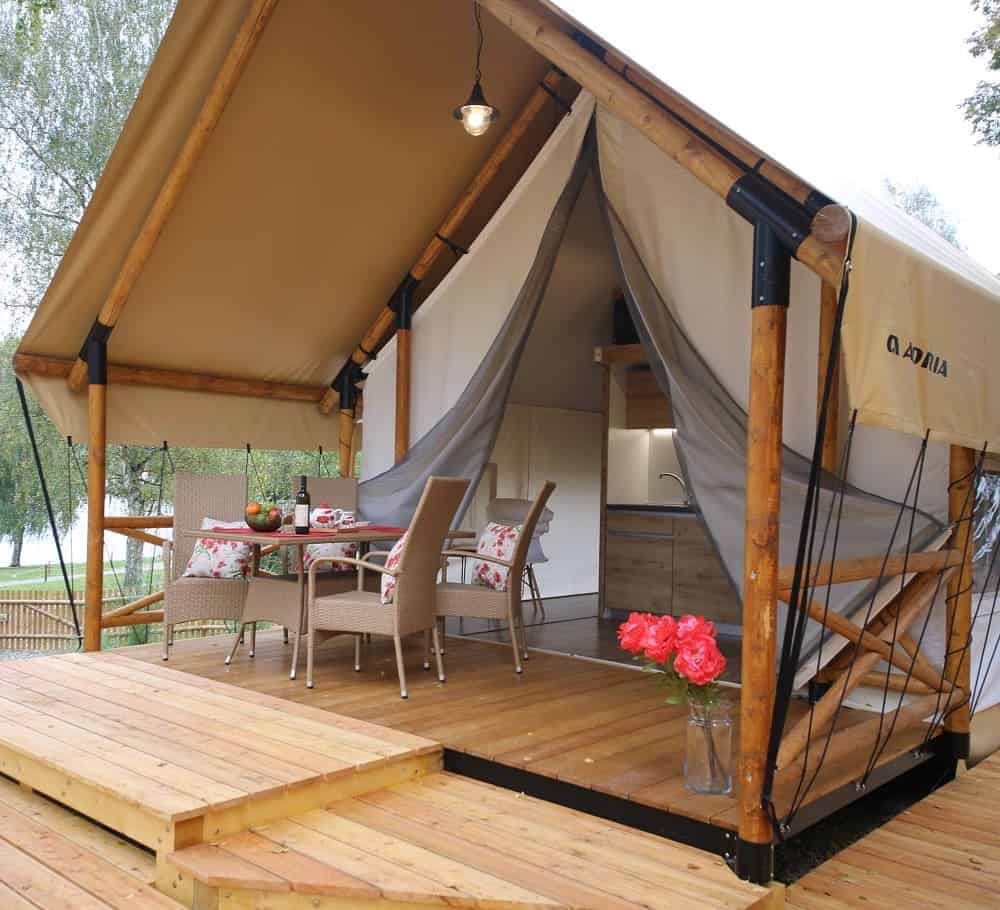 Marina glamping